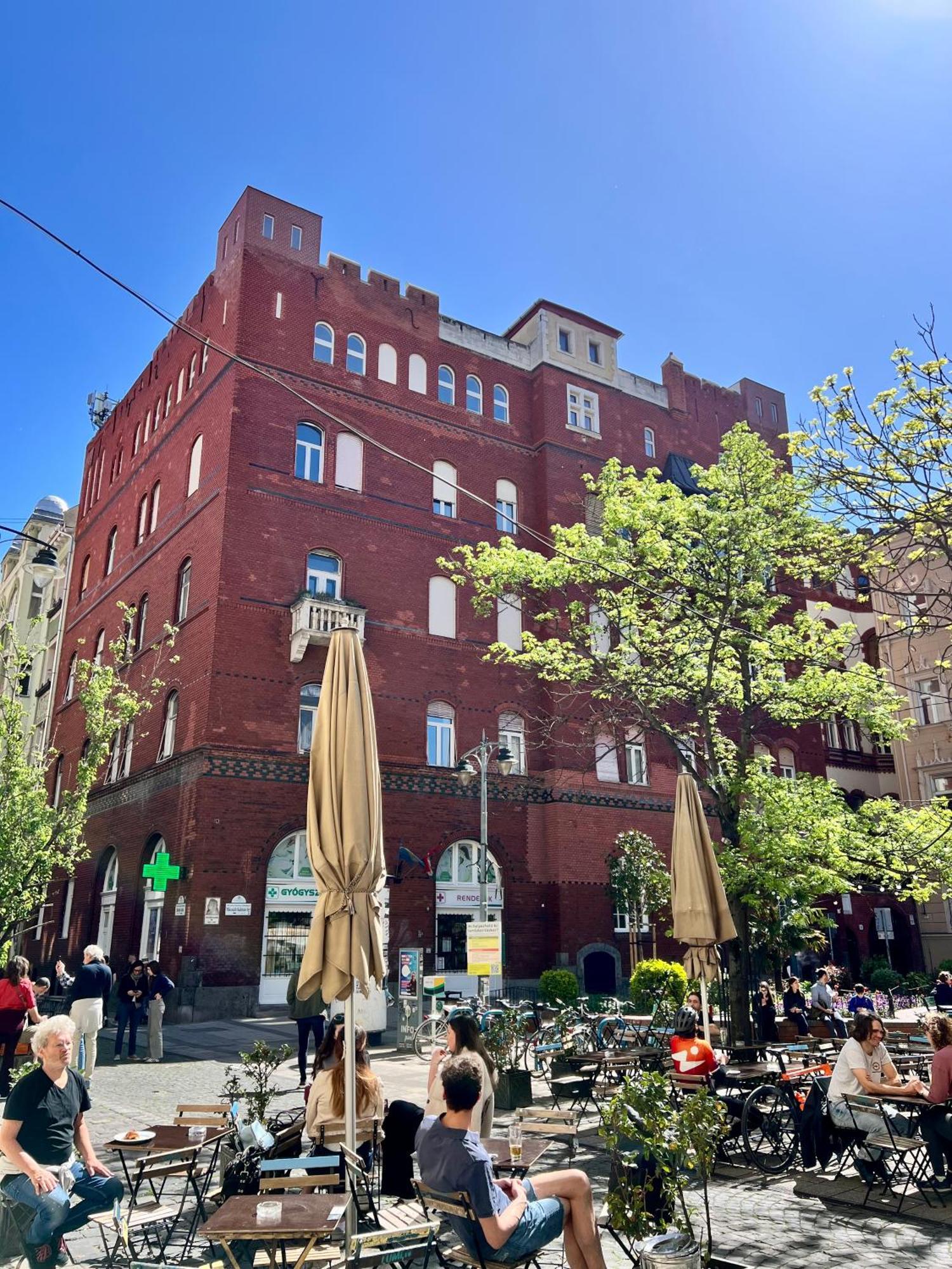 Cedar Inn Budapest - Palace District Екстер'єр фото